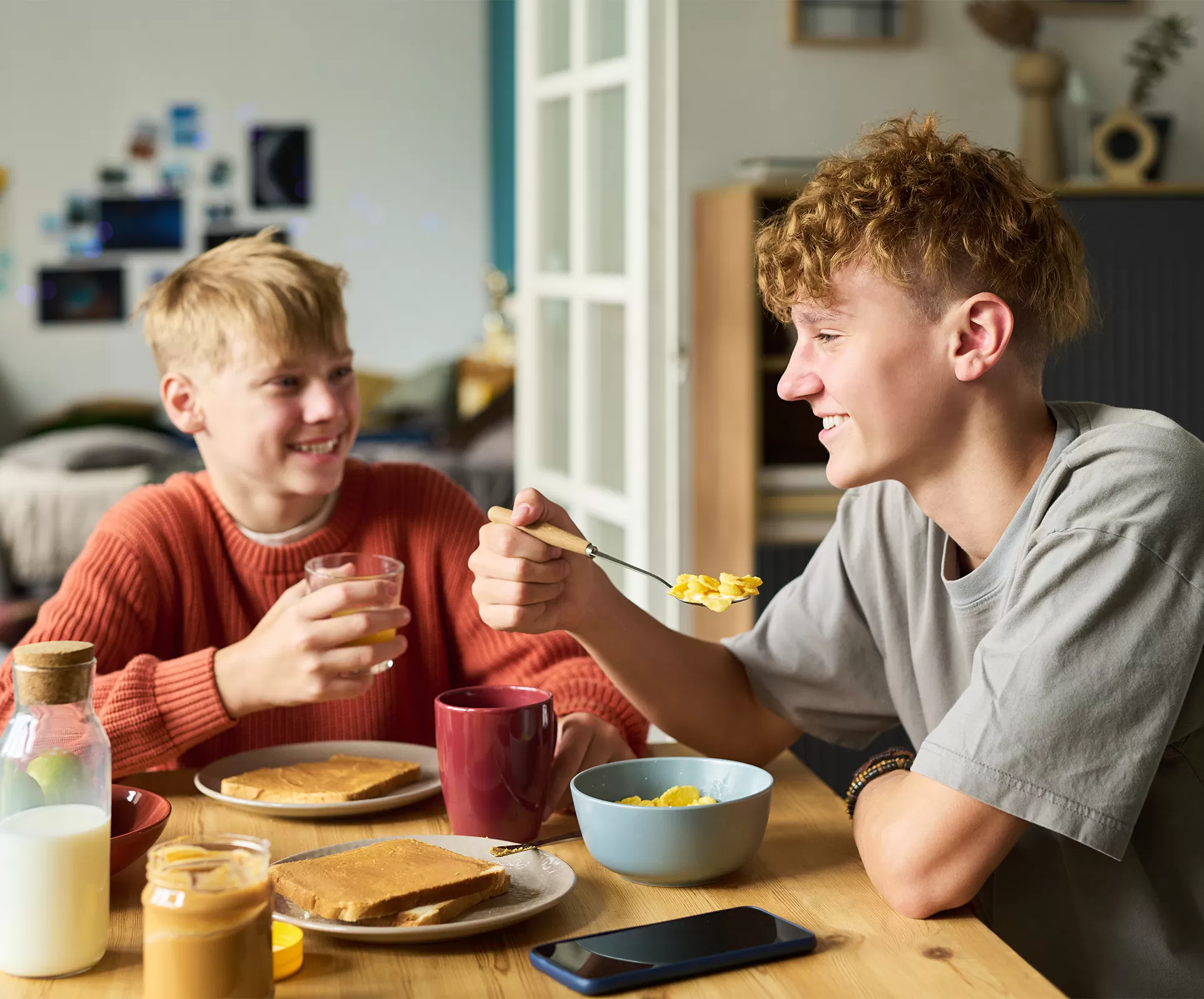Niños y adolescentes en etapas de crecimiento